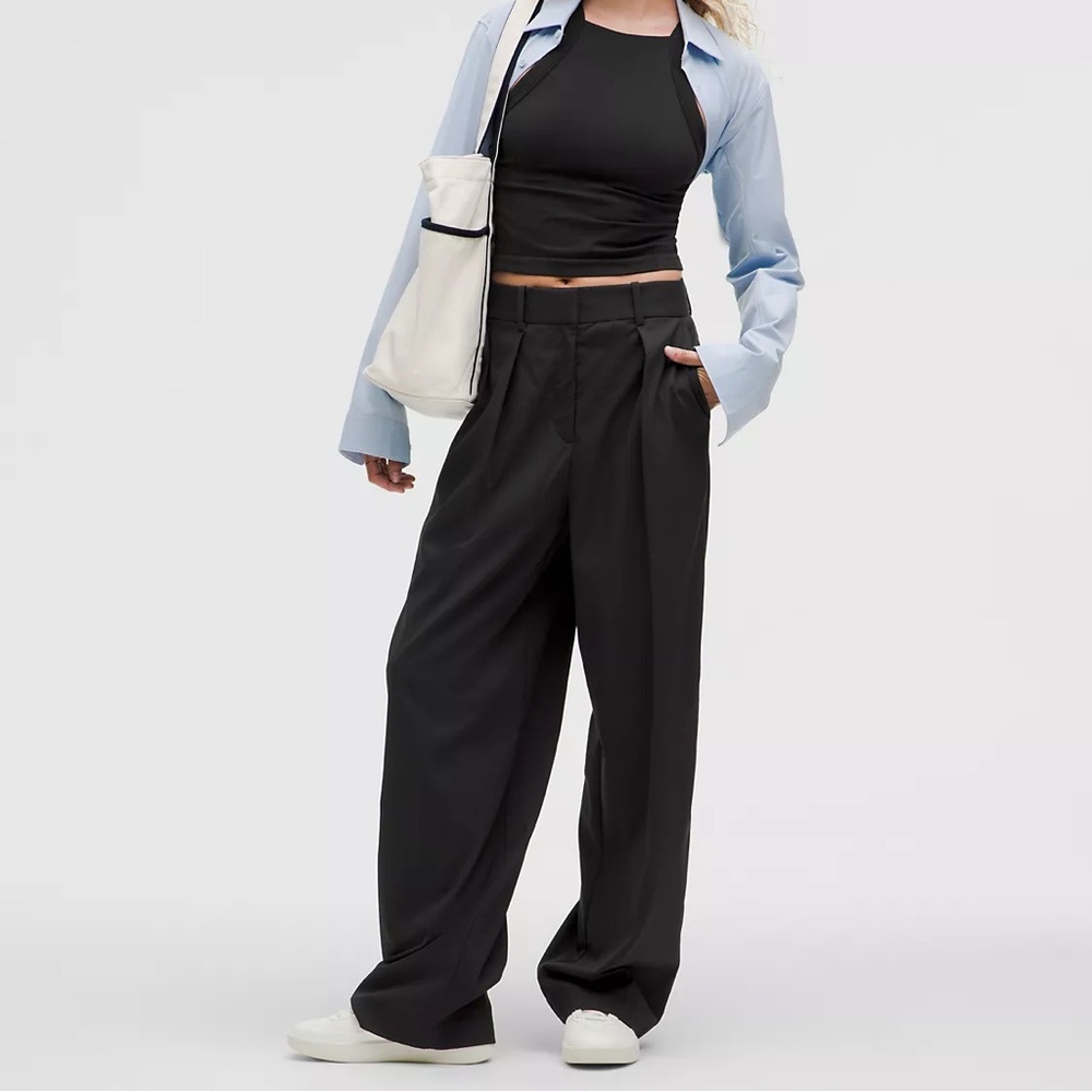 Lululemon Pleat-Front High-Rise Trouser